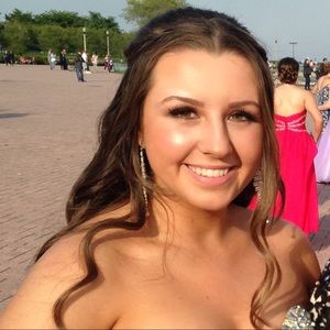 Meet your Posher, Shannon